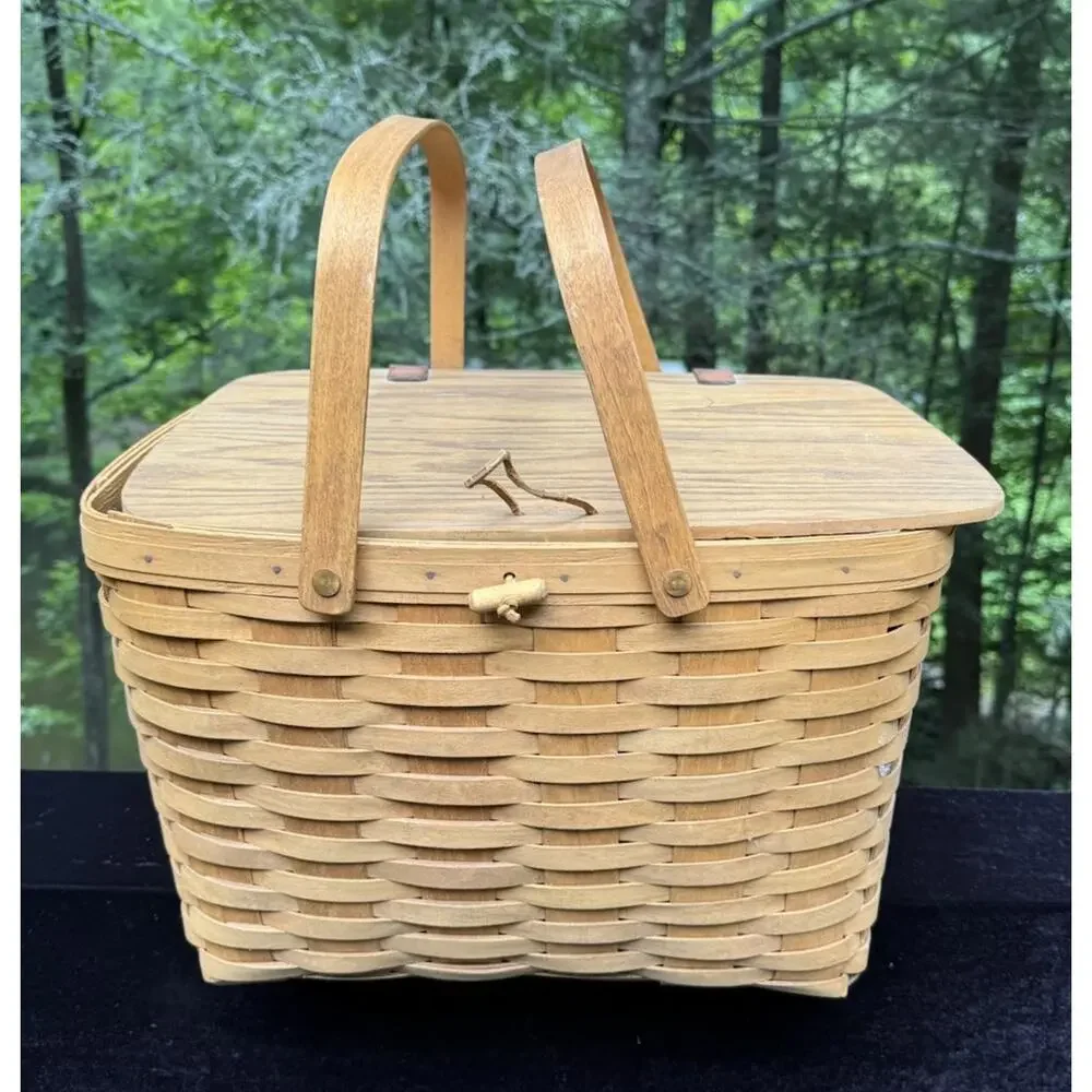 Longaberger 1997 Large Picnic Basket 10324 W/ 2 Risers Swing Handles